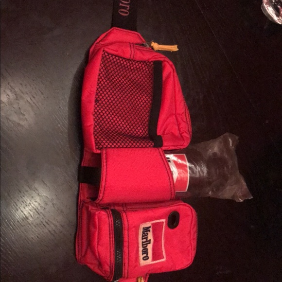 Handbags - Marlboro bag
